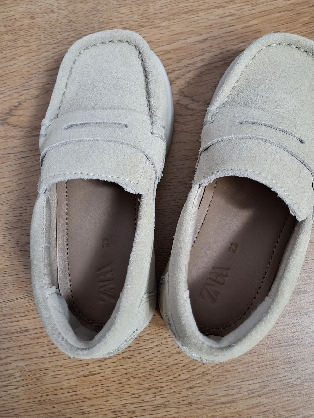 Zara Boy's Beige Suede Penny Loafers Slip-on Round Toe US 7
